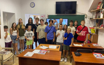 Поезії Яна Кохановського звучали в Товаристві Еви Фелінської