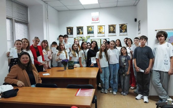 Wspólne czytanie Kochanowskiego w Tarnopolu