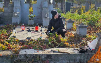 Jesienne porządkowanie cmentarzy: Zdołbunów