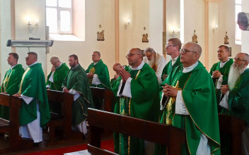 Dzień skupienia duchowieństwa i sióstr zakonnych diecezji łuckiej w Maniewiczach