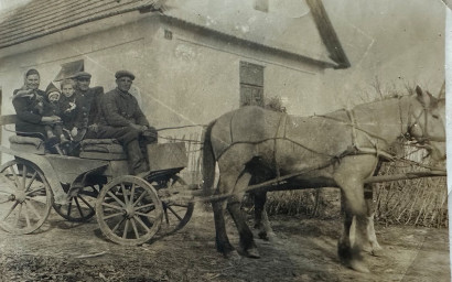 Родинні історії: «Мої внучки носять імена своїх прапрабабусь»