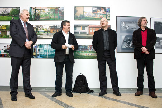 009 art photo by lotr