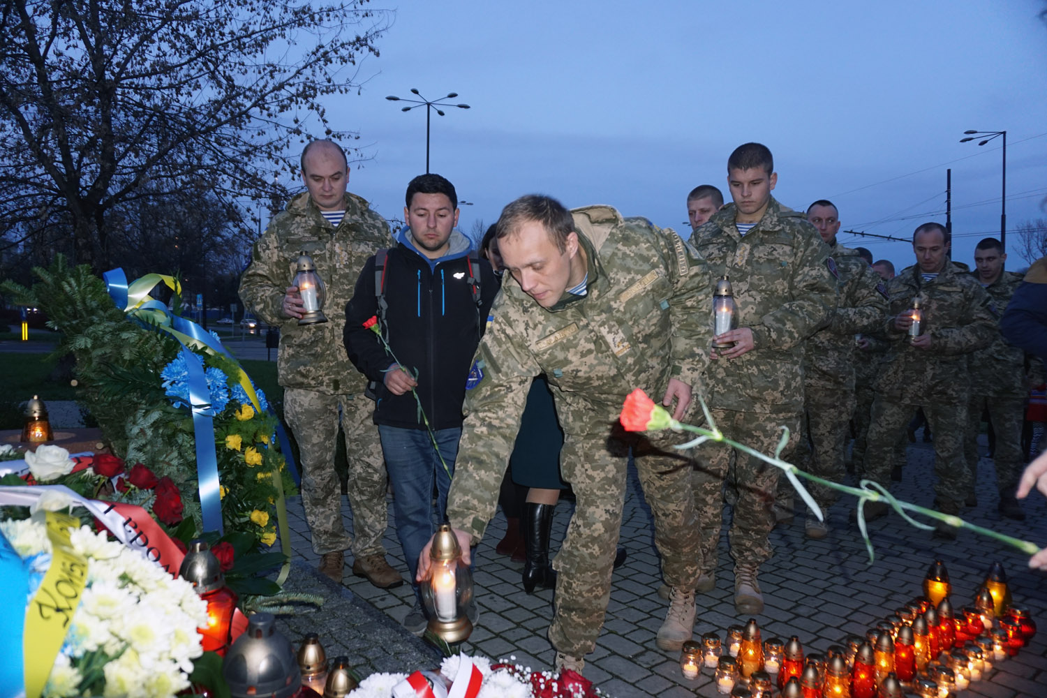 Litpolukrbrig holodomo 4