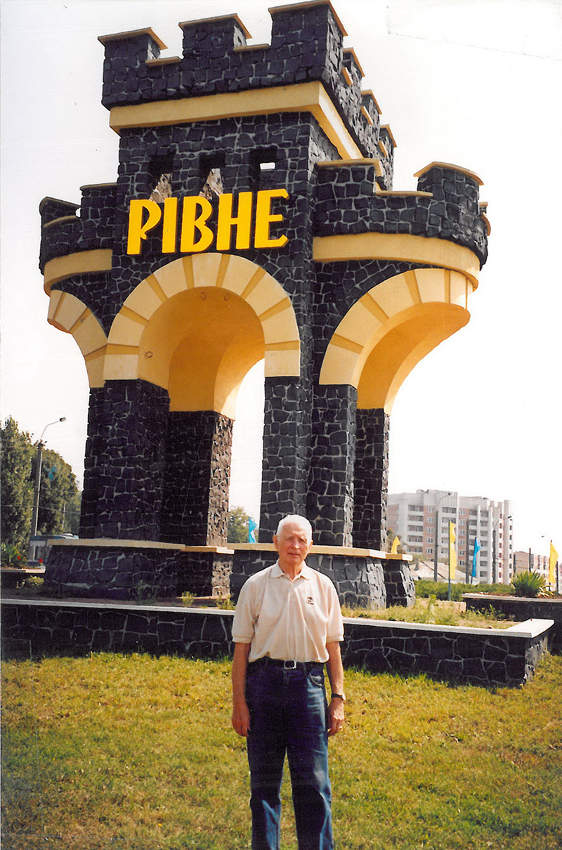 23 Zygmunt Wirpsza. Wjazd do Rwnego