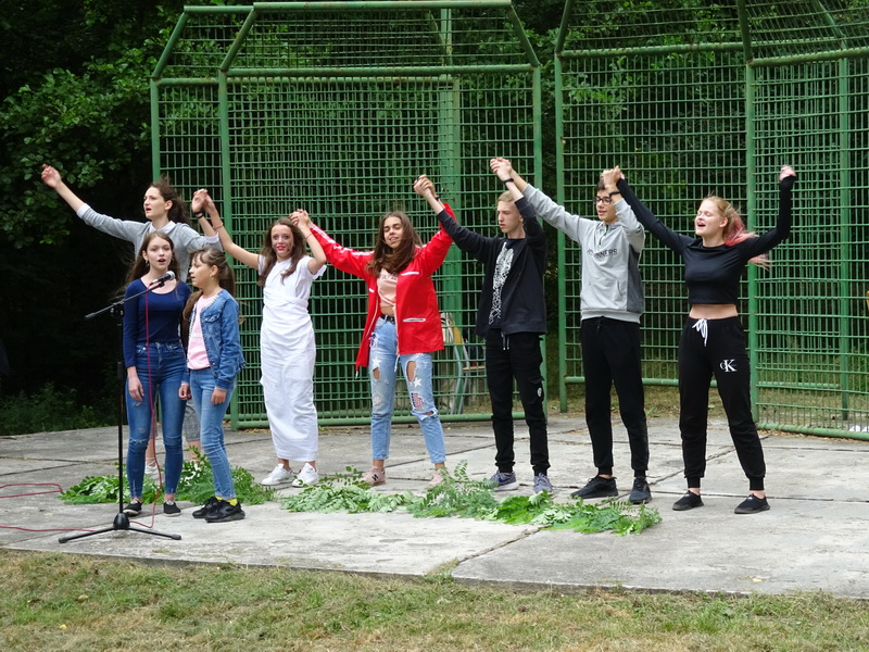 Nadwarcianski Grod 9