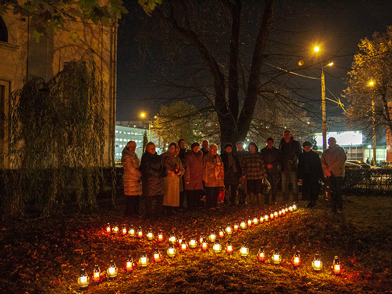 Luck cmentarz znicze 3