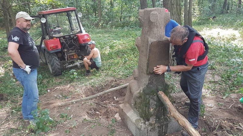 odnaleziona mogila Babinski 4