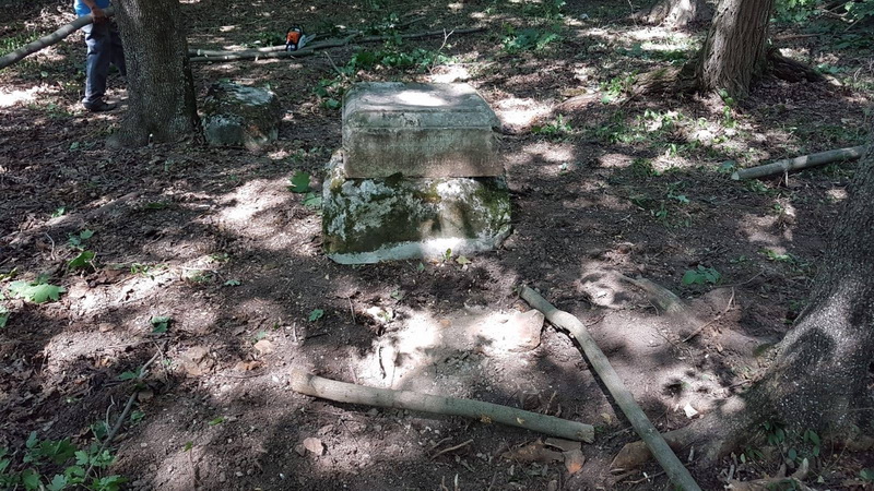 odnaleziona mogila ksiadz 2