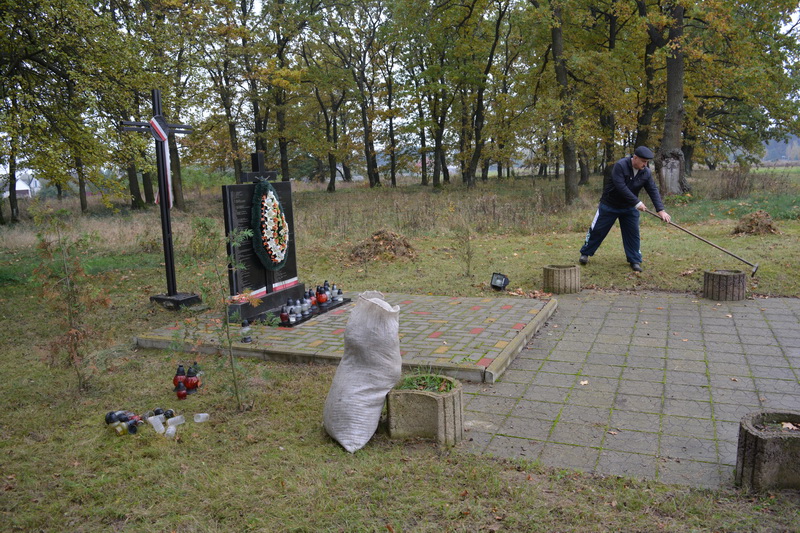 Lubieszow Cmentarz 1