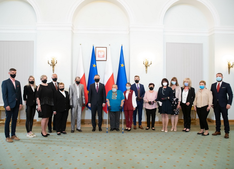 Virtus et Fraternitas 3