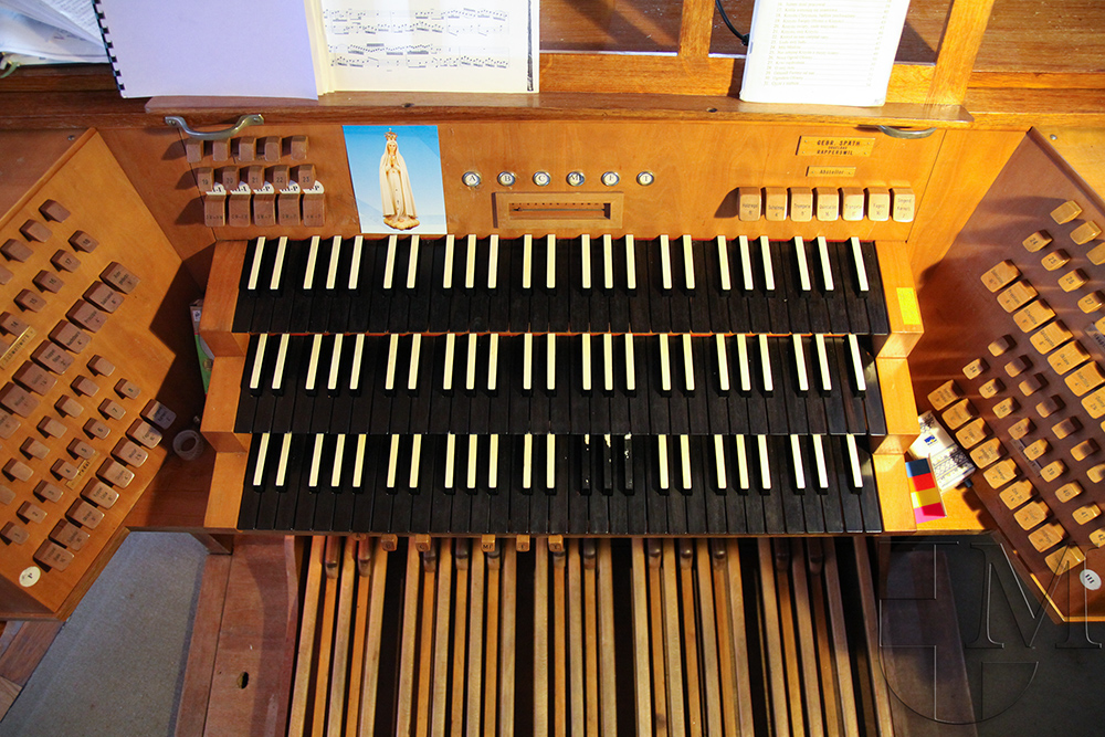 Organy w kościele Matki Bożej Fatimskiej w Dowbyszu (obwód żytomierski)