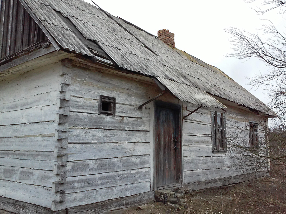 Domy wybudowane w latach 30-tych zachowały się do dziś.