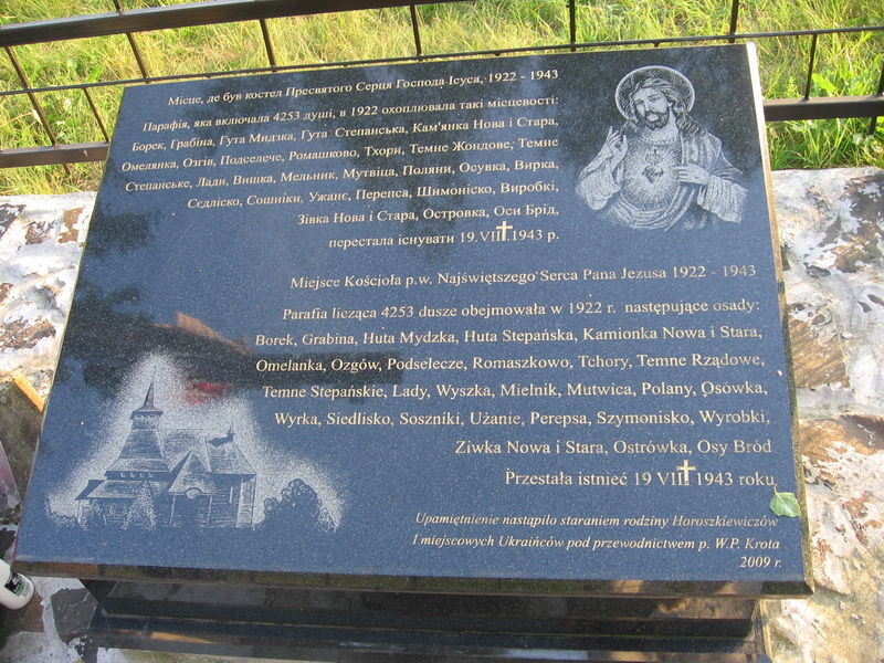 10. Płyta obelisku.